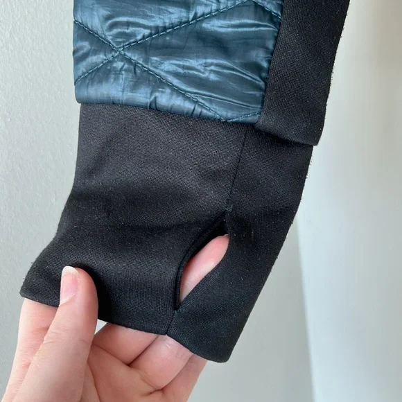 Guess jacket - Picture 11 of 16